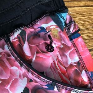 Lululemon Secret Garden Free Reign Short